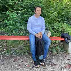 Single Turkish man in Wentorf bei Hamburg, Deutschland, Germany