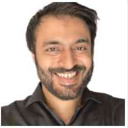 Single Turkish man in Istanbul, İstanbul, Turkey