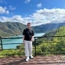 Single Turkish man in Istanbul, İstanbul, Turkey