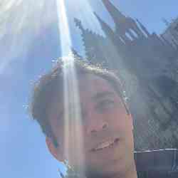 Single Turkish man in Istanbul, İstanbul, Turkey