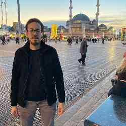 Single Turkish man in Paris, France, France