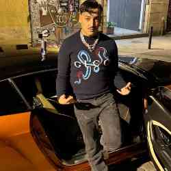 Single Turkish man in Paris, France, France