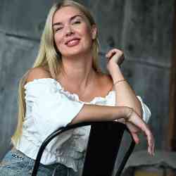 Single Turkish woman in Стамбул, Турция, Turkey