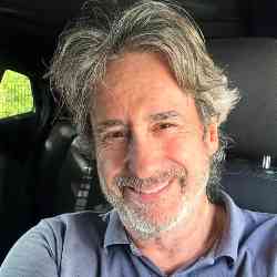 Single Turkish man in Istanbul, İstanbul, Turkey