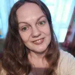 Single Turkish woman in Berezniki, Россия, Russia