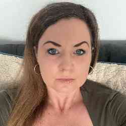 Single Turkish woman in Istanbul, Turecko, Turkey