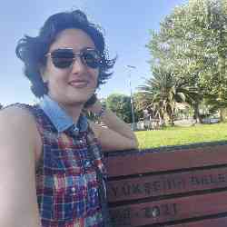 Single Turkish woman in Istanbul, İstanbul, Turkey