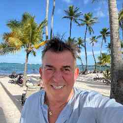 Single Turkish man in Istanbul, İstanbul, Turkey