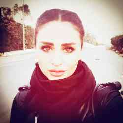 Single Turkish woman in Izmir, İzmir, Turkey