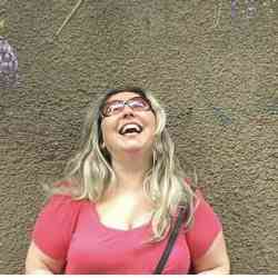 Single Turkish woman in London, England, United Kingdom