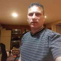 Single Turkish man in New York, New York, United States