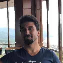 Single Turkish man in New York, New York, United States