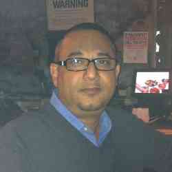 Single Turkish man in New York, New York, United States