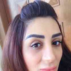 Single Turkish woman in Toronto, Ontario, Canada