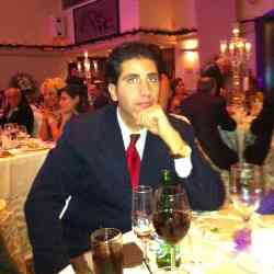 Single Armenian man in Toronto, Ontario, Canada