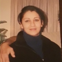 Single Armenian woman in Boston, Massachusetts, United States