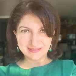 Single Armenian woman in Toronto, Ontario, Canada