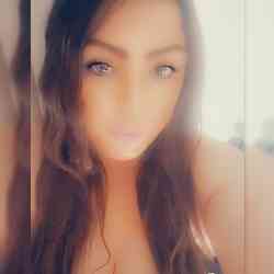 Single Armenian woman in Glendale, California, United States