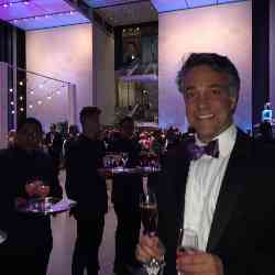 Single Armenian man in Boston, Massachusetts, United States