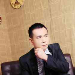 Single Armenian man in Boston, Massachusetts, United States