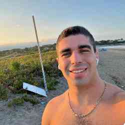 Single Armenian man in Boston, Massachusetts, United States