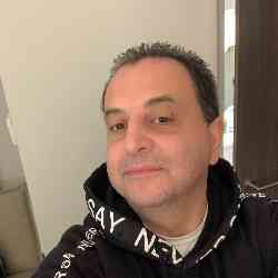 Single Armenian man in Boston, Massachusetts, United States