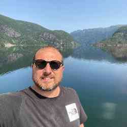 Single Armenian man in Paris, Île-de-France, France