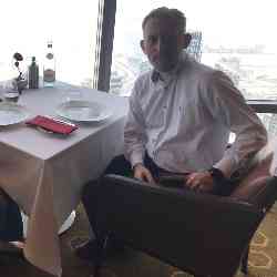 Single Armenian man in Toronto, Ontario, Canada