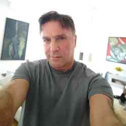 Single Armenian man in Paris, Île-de-France, France