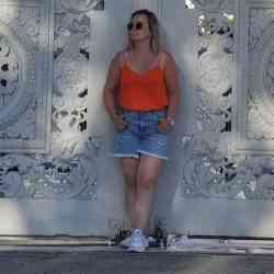 Single Armenian woman in Paris, Île-de-France, France