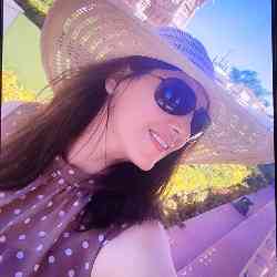 Single Armenian woman in Los Angeles, CA, United States