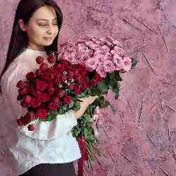 Single Armenian woman in Yerevan, Armenia, Armenia