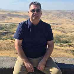 Single Armenian man in Toronto, Ontario, Canada