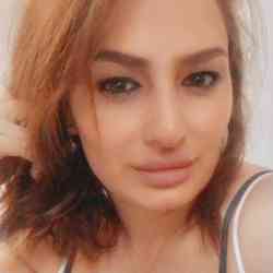 Single Armenian woman in Yerevan, Армения, Armenia