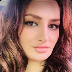 Single Armenian woman in Yerevan, Армения, Armenia