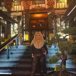 Single Armenian woman in Glendale, CA, United States