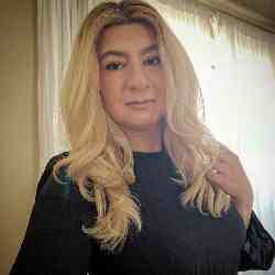 Single Armenian woman in Glendale, CA, United States