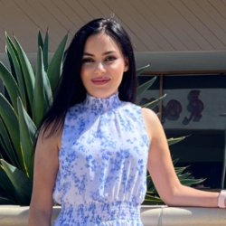 Single Armenian woman in Los Angeles, CA, United States
