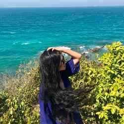 Single Armenian woman in Los Angeles, CA, United States