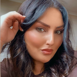 Single Armenian woman in Yerevan, Армения, Armenia