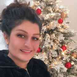 Single Armenian woman in Yerevan, Армения, Armenia