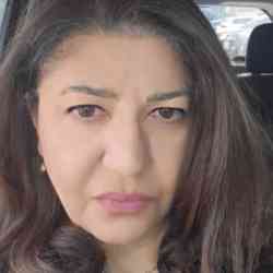 Single Armenian woman in Toronto, ON, Canada