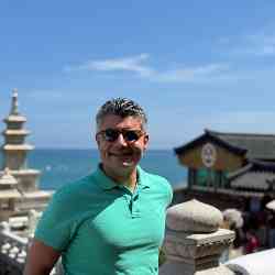 Single Armenian man in Boston, MA, United States