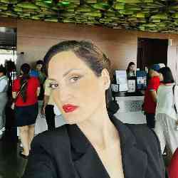 Single Armenian woman in Yerevan, Armenia, Armenia