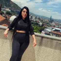 Single Armenian woman in Yerevan, Армения, Armenia