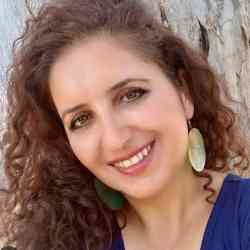 Single Armenian woman in Los Angeles, CA, United States