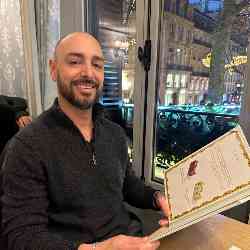 Single Armenian man in Paris, France, France