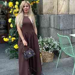 Single Armenian woman in Yerevan, Armenia, Armenia