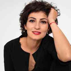 Single Armenian woman in New York, NY, United States