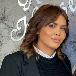 Single Armenian woman in Yerevan, Армения, Armenia